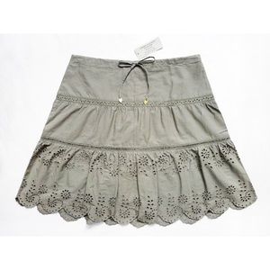 NEW WITH TAG AMERICAN EAGLE Tiered Floral Eyelet Skirt Size 2 (30" x 19")